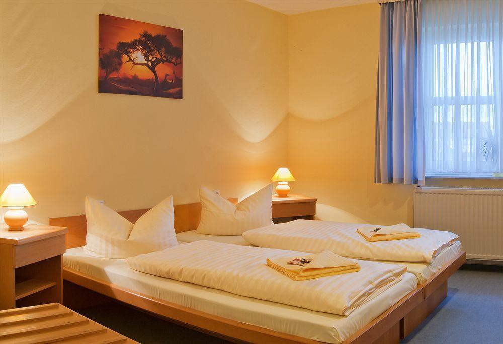 Hotel Garni Zwickau-Mosel Mülsen Eksteriør billede