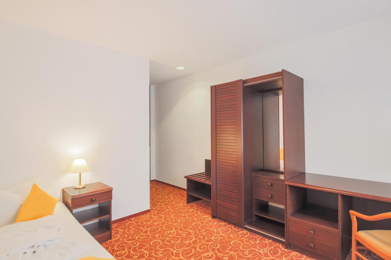 Hotel Garni Zwickau-Mosel Mülsen Eksteriør billede