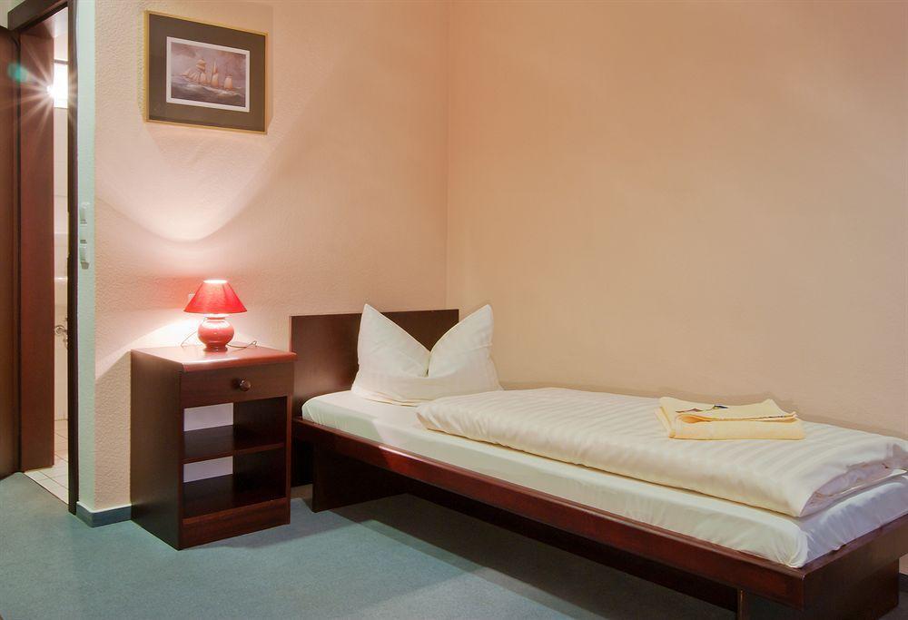 Hotel Garni Zwickau-Mosel Mülsen Eksteriør billede